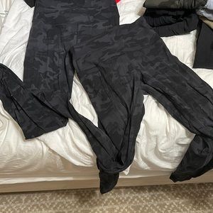 Lululemon Black Camo Align BUNDLE